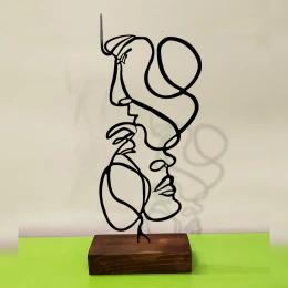 تندیس نیتا متال طرح عشق - back